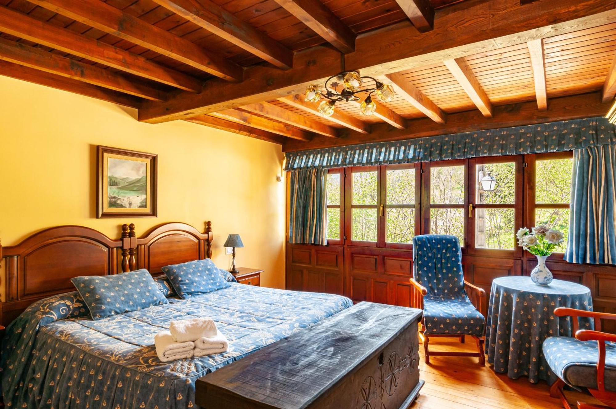 Casa Rural La Regoria Карренья-де-Кабралес Экстерьер фото