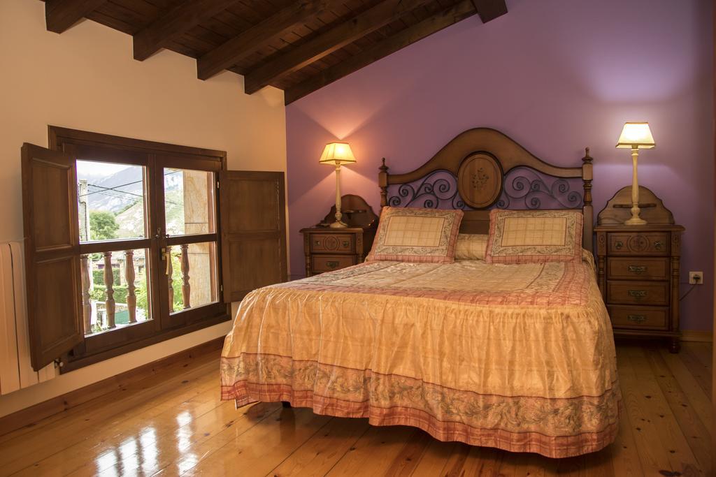 Casa Rural La Regoria Карренья-де-Кабралес Экстерьер фото